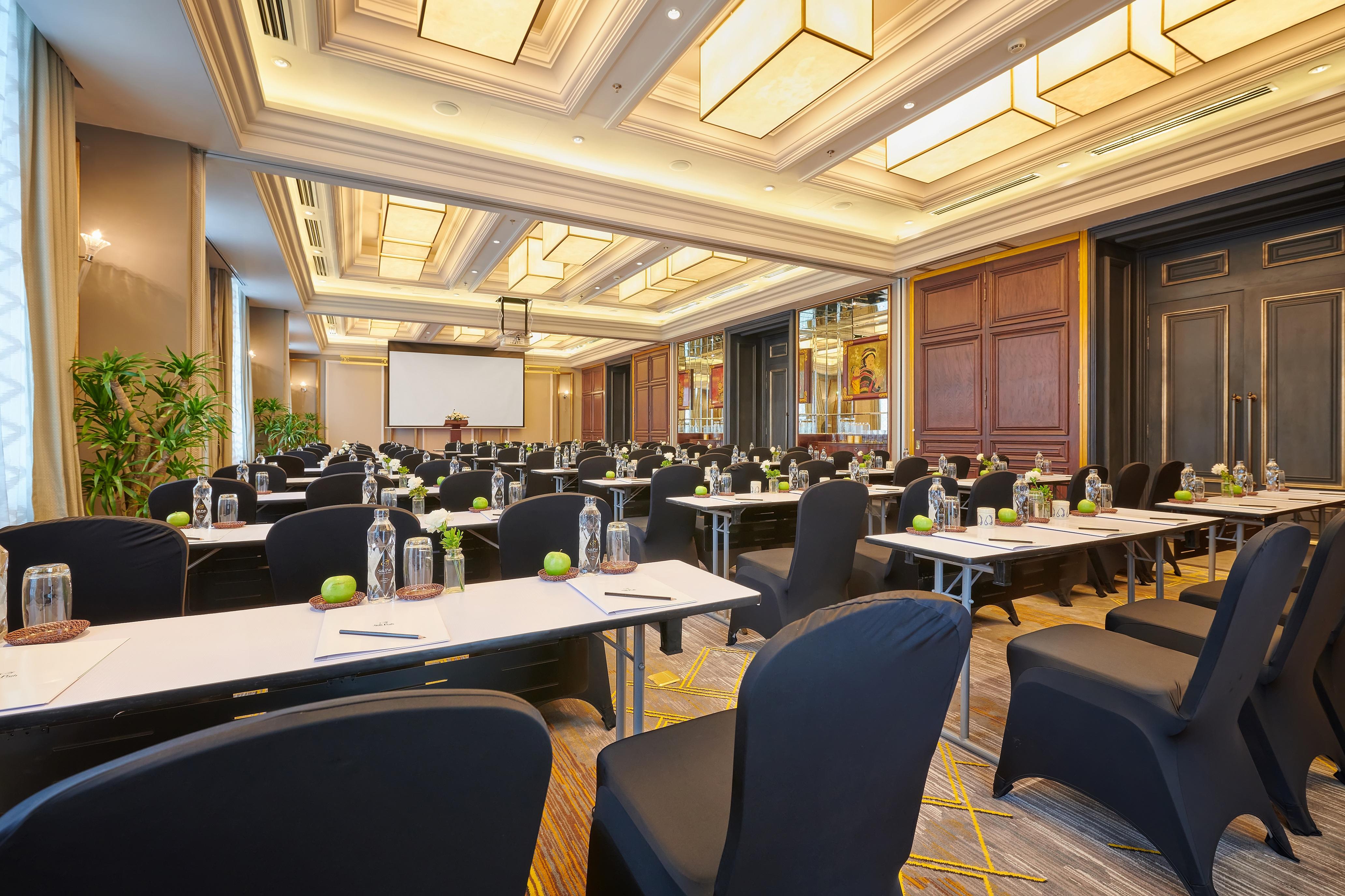 シルク パス グランド リゾート ＆ スパ サパ エクステリア 写真 Meeting room