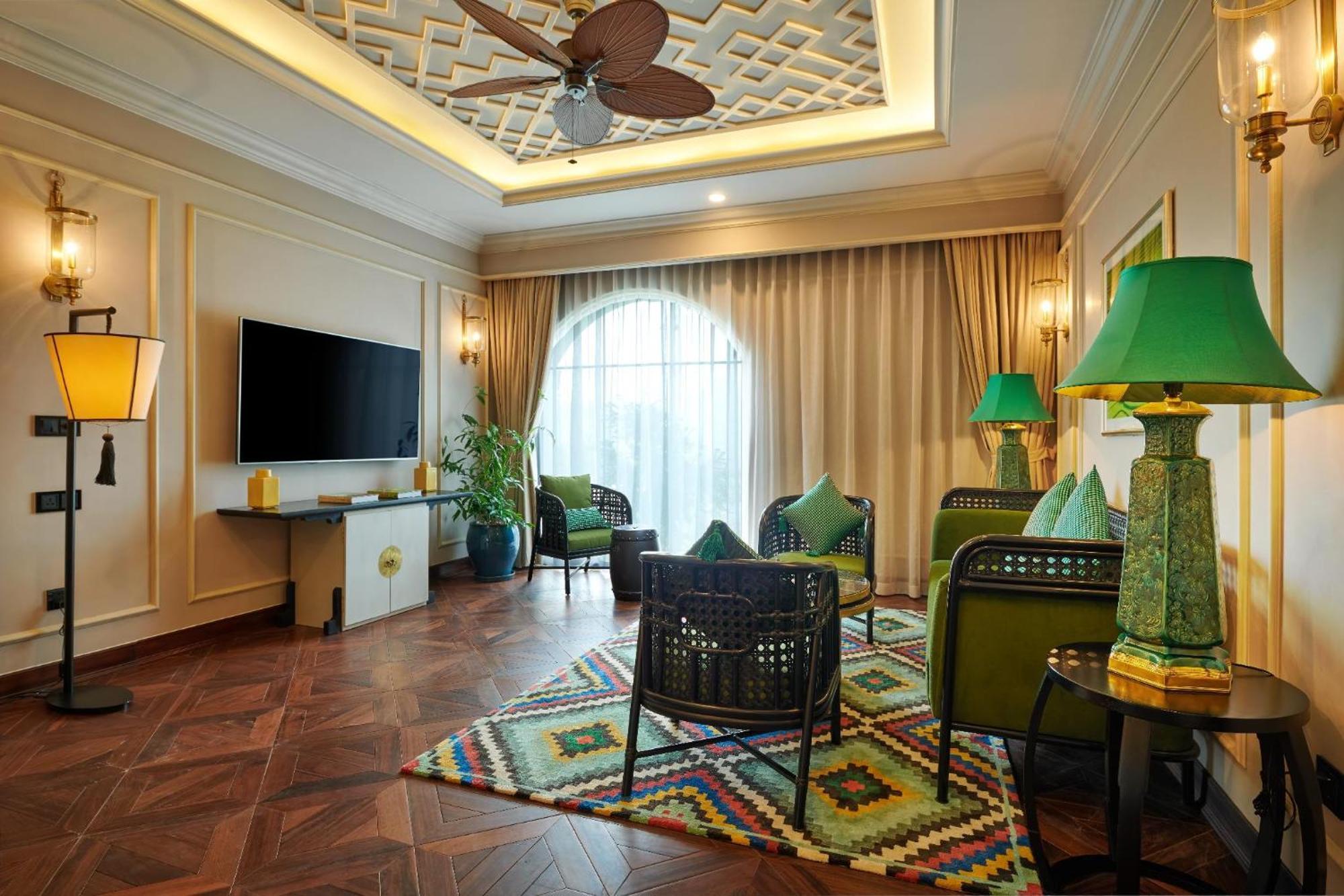 シルク パス グランド リゾート ＆ スパ サパ エクステリア 写真 A living room at the hotel