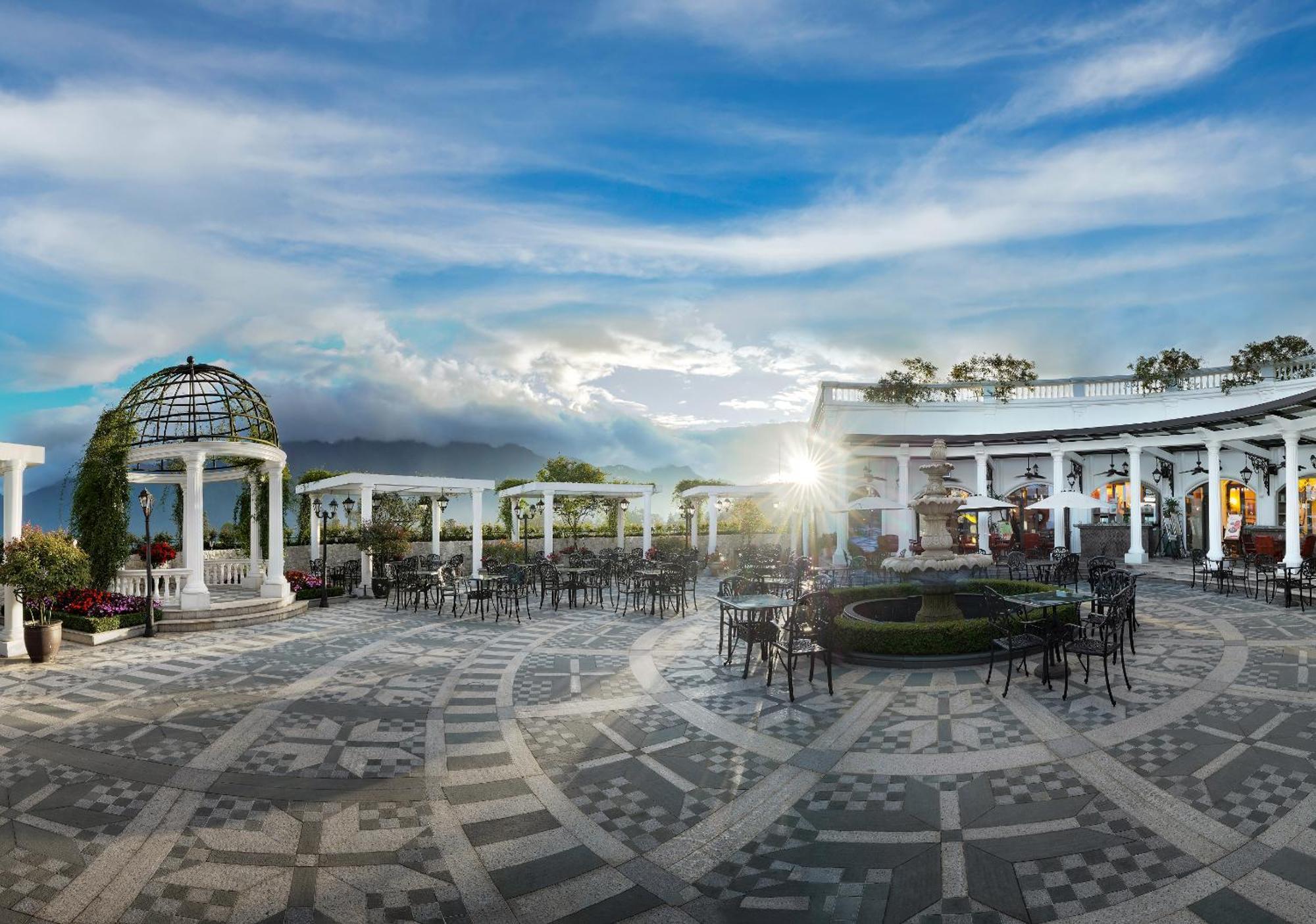 シルク パス グランド リゾート ＆ スパ サパ エクステリア 写真 The Sky Garden