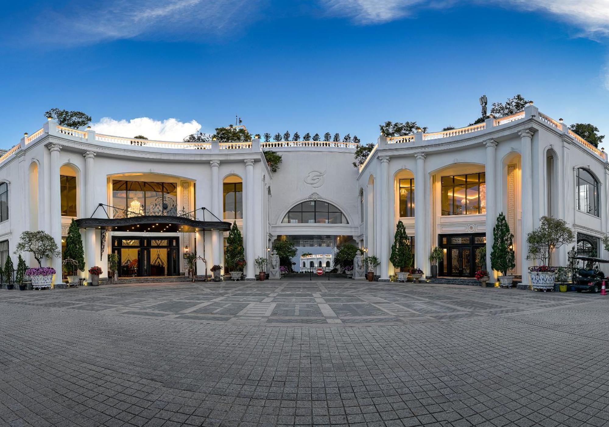 シルク パス グランド リゾート ＆ スパ サパ エクステリア 写真 Vinpearl Hotel Nha Trang